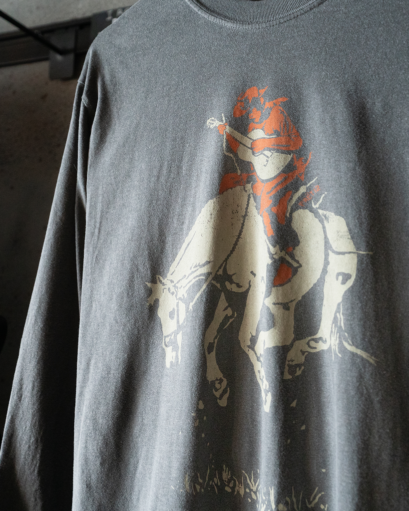 BUCKING BRONCO LONG SLEEVE - PEPPER