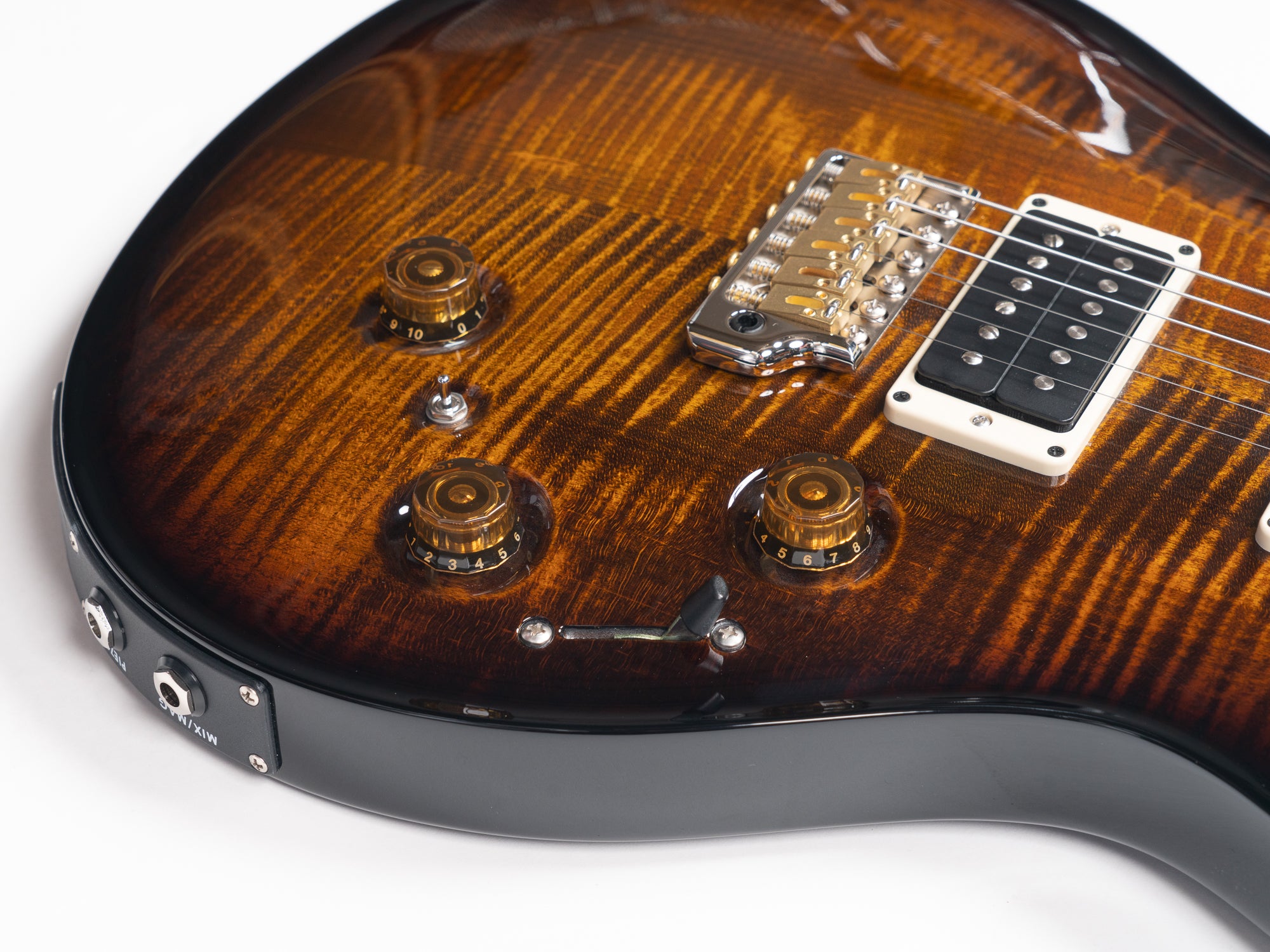 PRS Custom 24 - Black Gold Burst